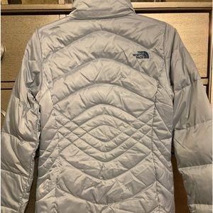 The North Face women small puffer coat soft light blue color Good condition